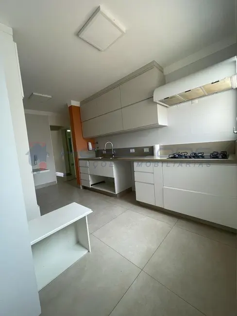 Apartamento com 3 quartos à venda, 146m2 em Cambuí, Campinas - SP - imagem 6 Foto 6 de Apartamento com 3 quartos à venda, 146m2 em Cambuí, Campinas - SP