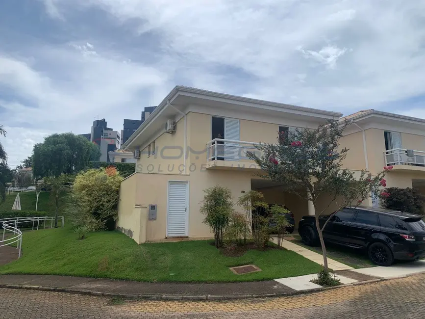 Casa com 3 quartos à venda, 331m2 em Notre Dame, Campinas - SP - imagem 1 Foto 1 de Casa com 3 quartos à venda, 331m2 em Notre Dame, Campinas - SP