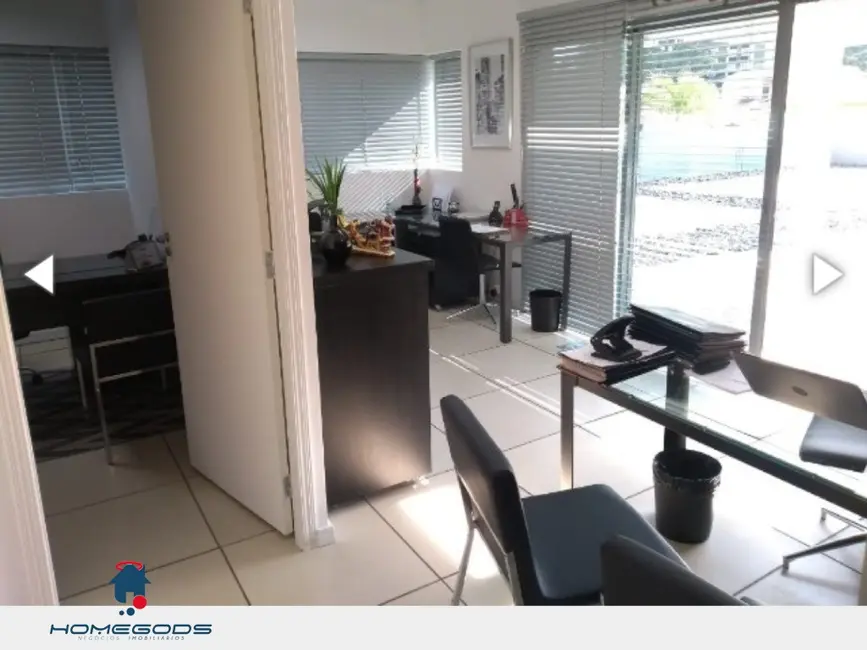 Foto 3 de Sala Comercial à venda, 45m2 em Cambuí, Campinas - SP
