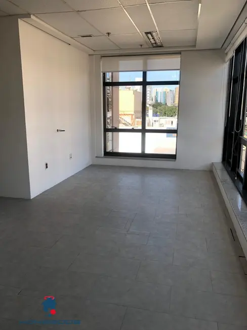 Sala Comercial para alugar, 343m2 em Nova Campinas, Campinas - SP - imagem 7 Foto 7 de Sala Comercial para alugar, 343m2 em Nova Campinas, Campinas - SP
