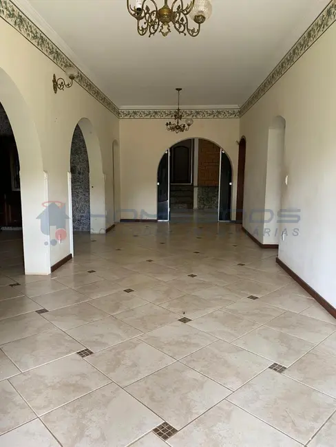 Foto 8 de Casa com 4 quartos à venda e para alugar, 1000m2 em Campinas - SP
