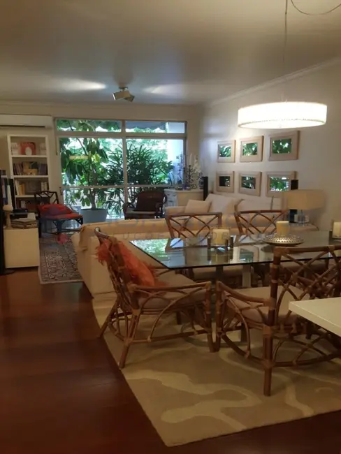 Foto 1 de Apartamento com 3 quartos à venda, 150m2 em Vila Itapura, Campinas - SP
