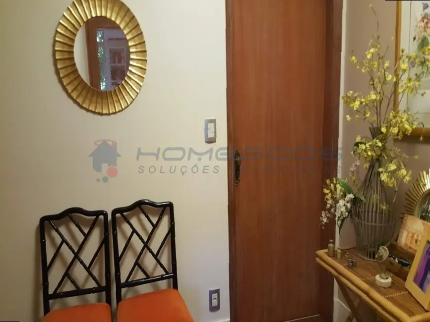 Apartamento com 3 quartos à venda, 150m2 em Vila Itapura, Campinas - SP - imagem 3 Foto 3 de Apartamento com 3 quartos à venda, 150m2 em Vila Itapura, Campinas - SP