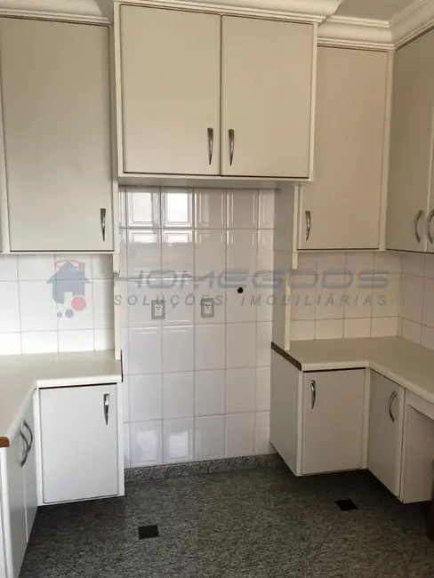 Foto 8 de Apartamento com 4 quartos à venda, 238m2 em Jardim Proença, Campinas - SP