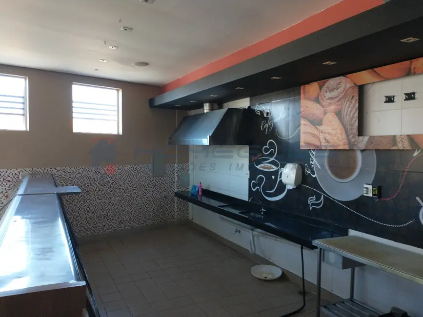 Loja à venda, 600m2 em Jardim Aurélia, Campinas - SP - imagem 3 Foto 3 de Loja à venda, 600m2 em Jardim Aurélia, Campinas - SP