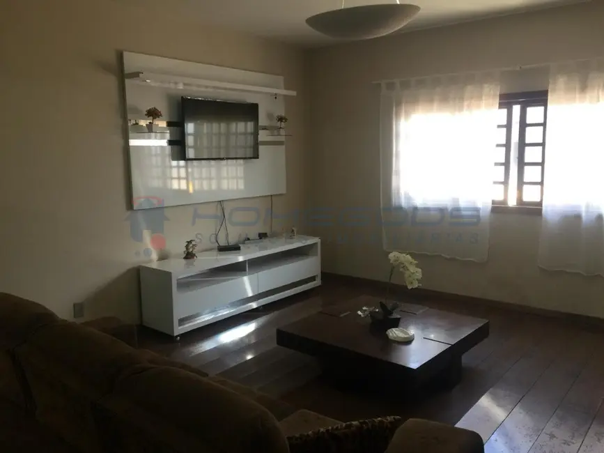 Foto 2 de Casa com 4 quartos à venda, 407m2 em Jardim Quarto Centenário, Campinas - SP