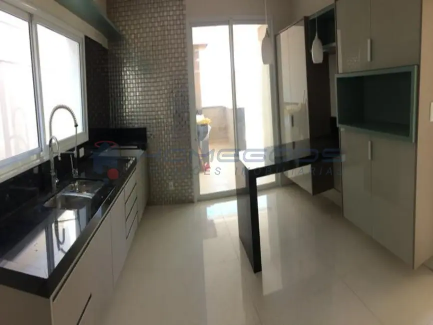 Foto 7 de Casa com 4 quartos à venda, 310m2 em Parque dos Pinheiros, Hortolandia - SP