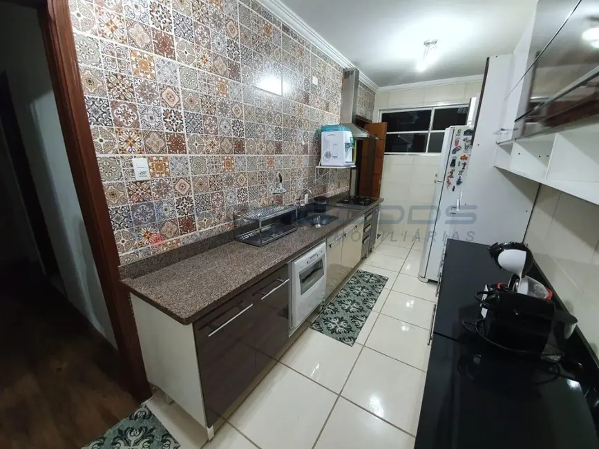 Foto 2 de Apartamento com 2 quartos à venda, 66m2 em Cambuí, Campinas - SP