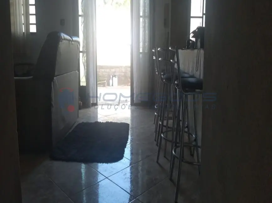 Chácara com 3 quartos à venda, 1000m2 em Recanto dos Dourados, Campinas - SP - imagem 3 Foto 3 de Chácara com 3 quartos à venda, 1000m2 em Recanto dos Dourados, Campinas - SP