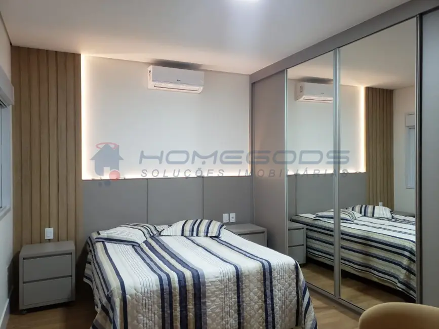 Foto 9 de Casa de Condomínio com 3 quartos à venda, 300m2 em Jardim Amanda I, Hortolandia - SP