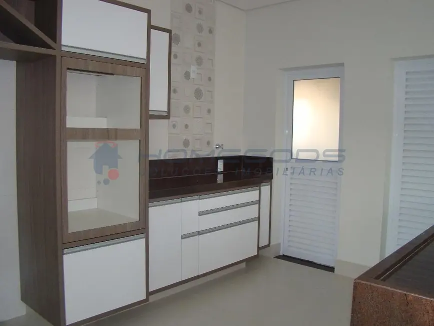 Casa com 3 quartos à venda, 332m2 em Loteamento Parque dos Alecrins, Campinas - SP - imagem 6 Foto 6 de Casa com 3 quartos à venda, 332m2 em Loteamento Parque dos Alecrins, Campinas - SP