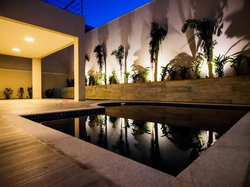 Casa com 3 quartos à venda, 300m2 em Loteamento Parque dos Alecrins, Campinas - SP - imagem 4 Foto 4 de Casa com 3 quartos à venda, 300m2 em Loteamento Parque dos Alecrins, Campinas - SP