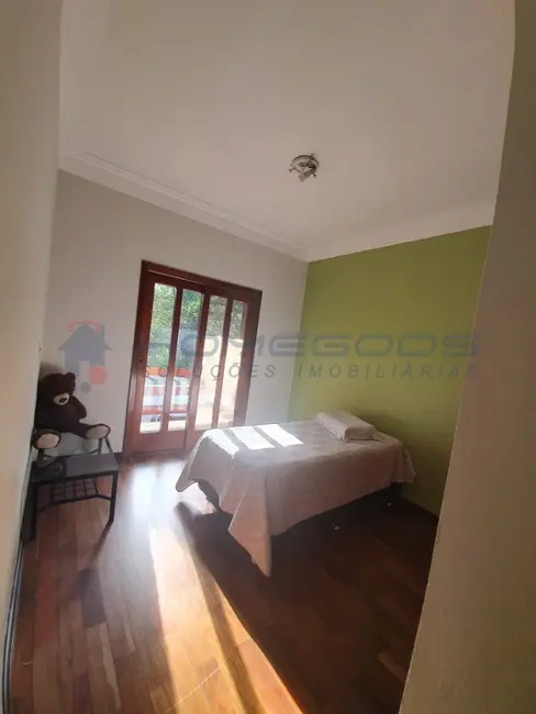 Casa com 5 quartos à venda e para alugar, 700m2 em Bairro das Palmeiras, Campinas - SP - imagem 3 Foto 3 de Casa com 5 quartos à venda e para alugar, 700m2 em Bairro das Palmeiras, Campinas - SP