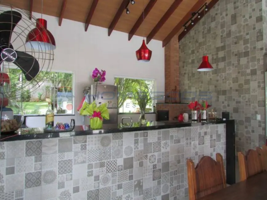 Foto 2 de Chácara com 6 quartos à venda, 370m2 em Nazare Paulista - SP