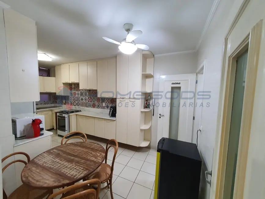 Apartamento com 3 quartos à venda, 150m2 em Cambuí, Campinas - SP - imagem 4 Foto 4 de Apartamento com 3 quartos à venda, 150m2 em Cambuí, Campinas - SP