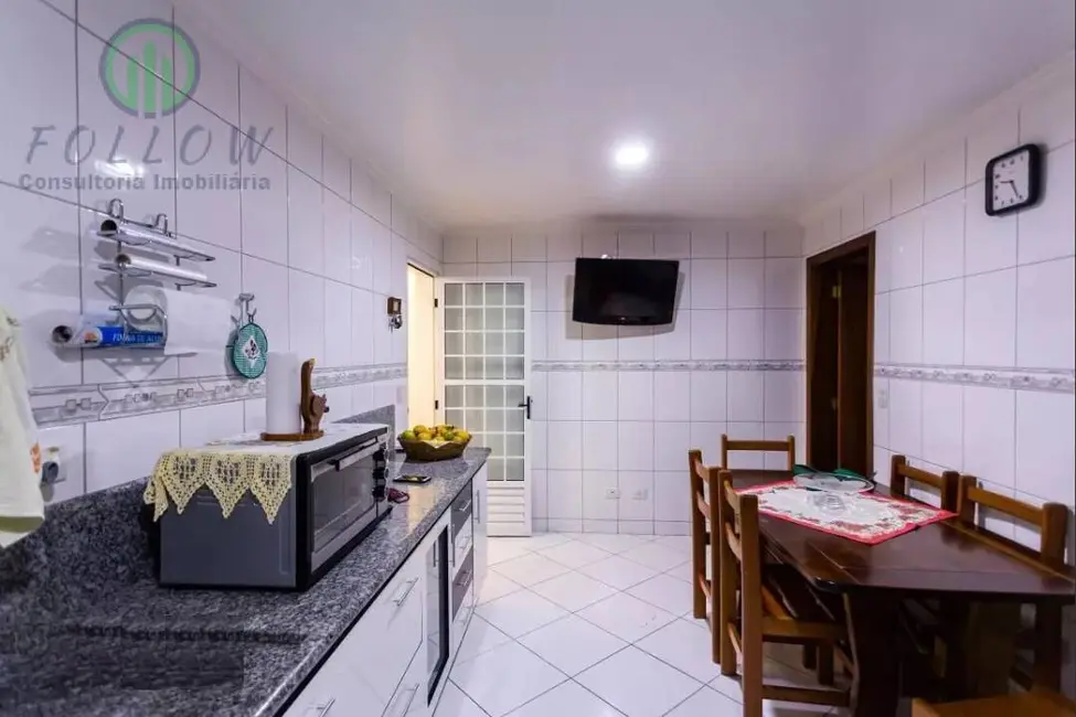 Foto 6 de Sobrado com 5 quartos à venda, 247m2 em Vila Yolanda, Osasco - SP