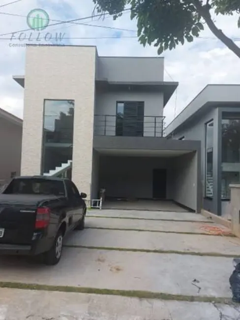 Foto 2 de Casa com 3 quartos à venda, 200m2 em Suru, Santana De Parnaiba - SP