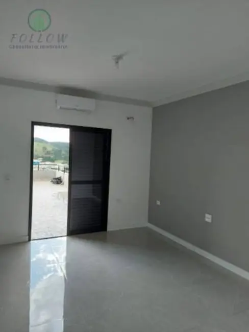 Foto 7 de Casa com 3 quartos à venda, 200m2 em Suru, Santana De Parnaiba - SP