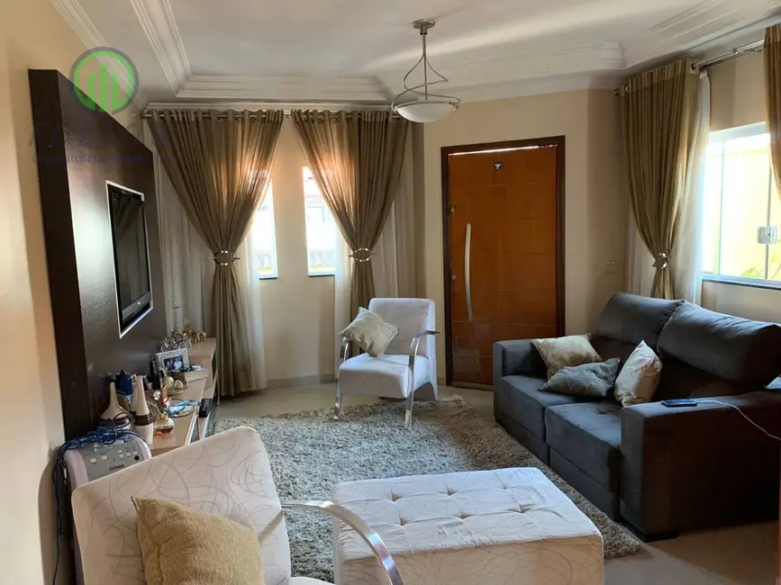 Casa com 3 quartos à venda e para alugar, 274m2 em Vila Campesina, Osasco - SP - imagem 2 Foto 2 de Casa com 3 quartos à venda e para alugar, 274m2 em Vila Campesina, Osasco - SP
