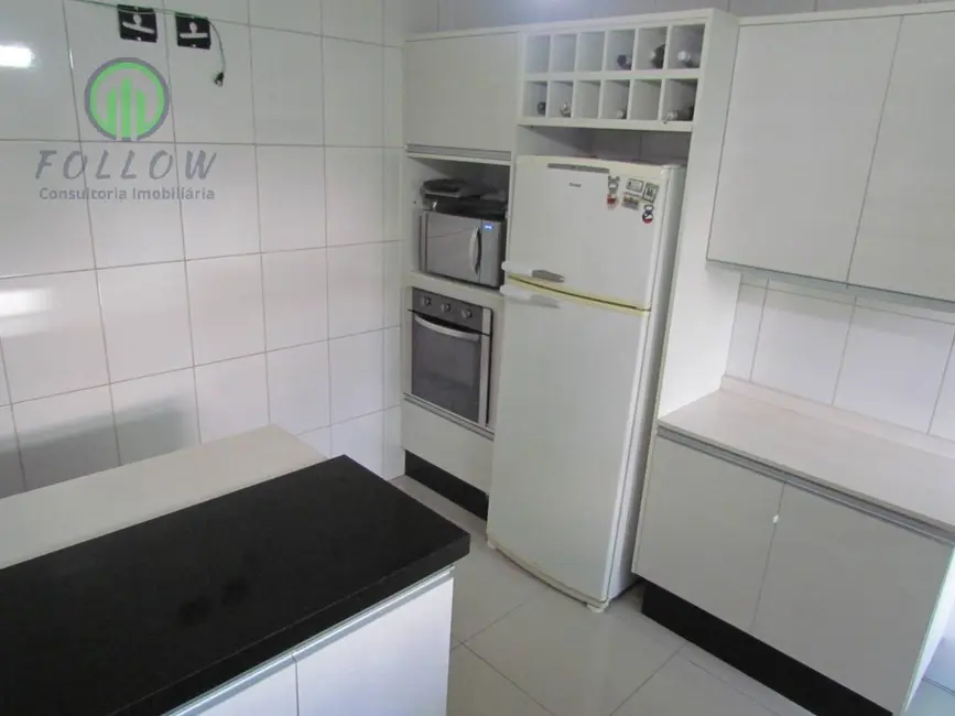 Sobrado com 2 quartos à venda, 200m2 em Vila Yolanda, Osasco - SP - imagem 9 Foto 9 de Sobrado com 2 quartos à venda, 200m2 em Vila Yolanda, Osasco - SP