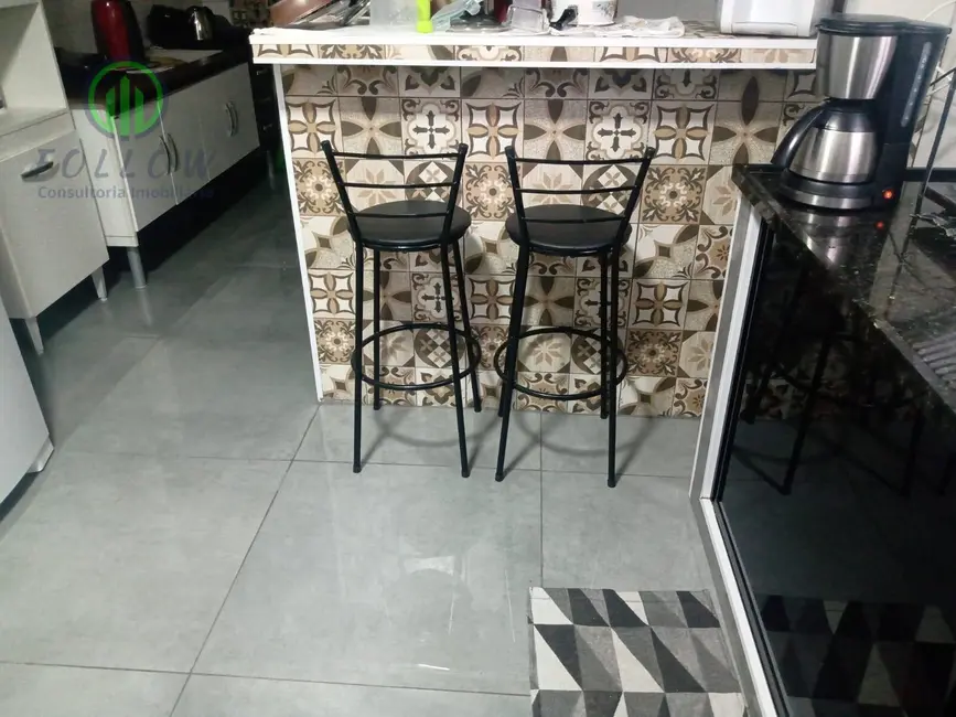 Apartamento com 3 quartos à venda, 183m2 em Jardim Santa Tereza, Carapicuiba - SP - imagem 4 Foto 4 de Apartamento com 3 quartos à venda, 183m2 em Jardim Santa Tereza, Carapicuiba - SP