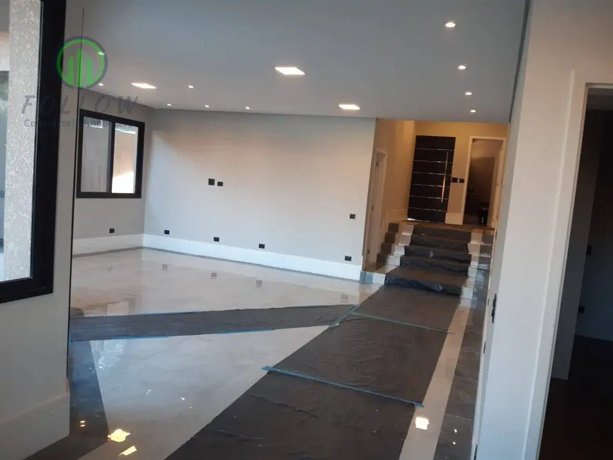 Foto 5 de Casa de Condomínio com 4 quartos à venda, 200m2 em Alphaville, Santana De Parnaiba - SP