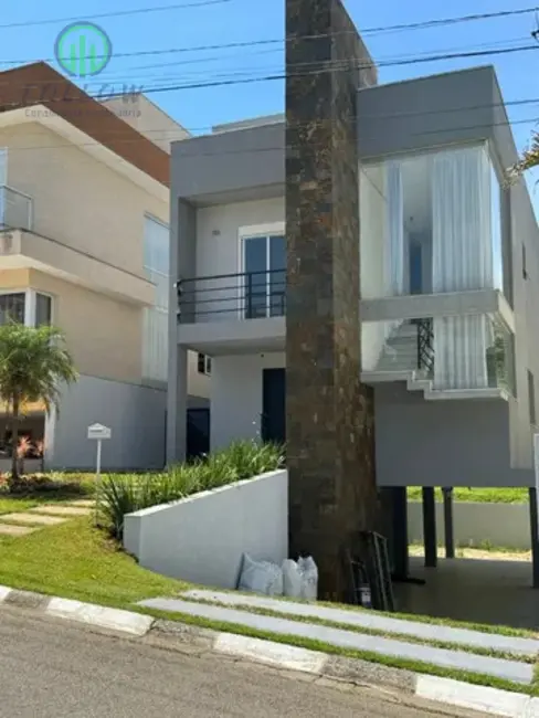 Foto 6 de Casa de Condomínio com 3 quartos à venda e para alugar, 300m2 em Suru, Santana De Parnaiba - SP