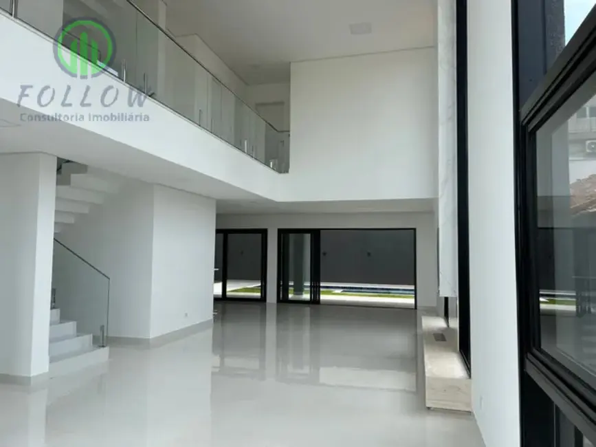 Foto 2 de Casa de Condomínio com 4 quartos à venda, 356m2 em Alphaville, Santana De Parnaiba - SP