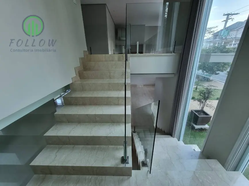 Foto 9 de Casa de Condomínio com 5 quartos à venda e para alugar, 729m2 em Alphaville, Santana De Parnaiba - SP