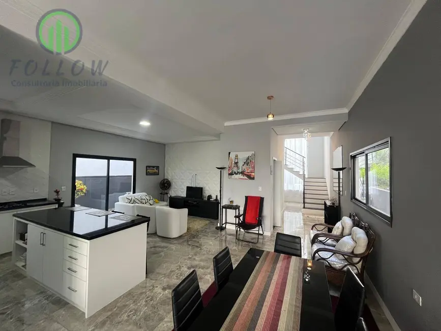 Foto 4 de Casa de Condomínio com 3 quartos à venda, 200m2 em Suru, Santana De Parnaiba - SP