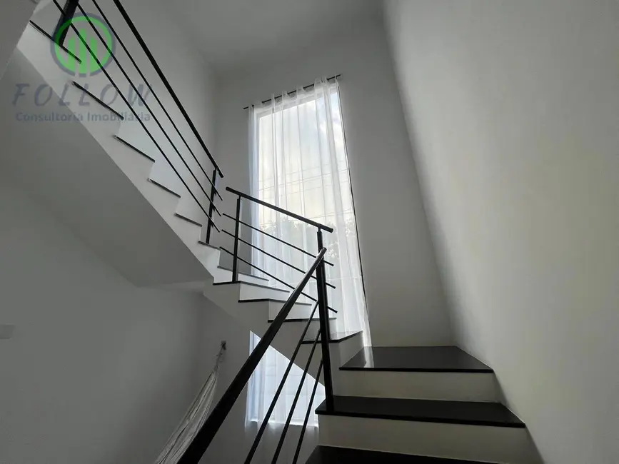 Foto 9 de Casa de Condomínio com 3 quartos à venda, 200m2 em Suru, Santana De Parnaiba - SP