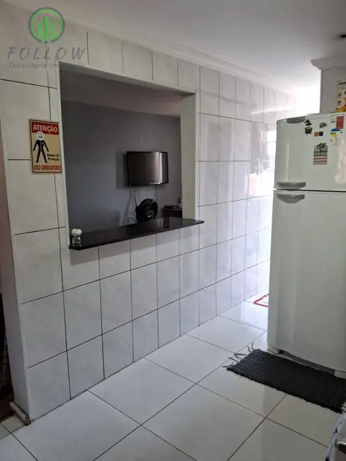 Foto 2 de Apartamento com 1 quarto à venda, 50m2 em Conjunto Habitacional Presidente Castelo Branco, Carapicuiba - SP