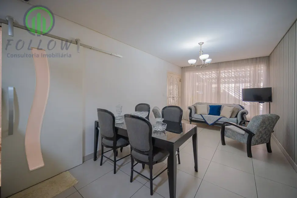 Foto 2 de Casa com 3 quartos à venda, 200m2 em Osasco - SP