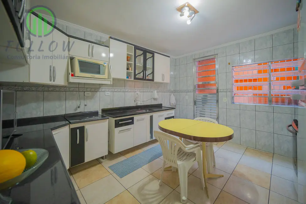 Sobrado com 3 quartos à venda, 125m2 em Veloso, Osasco - SP - imagem 8 Foto 8 de Sobrado com 3 quartos à venda, 125m2 em Veloso, Osasco - SP