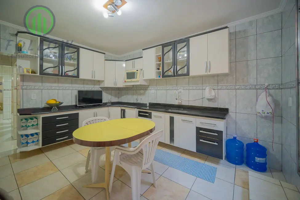 Sobrado com 3 quartos à venda, 125m2 em Veloso, Osasco - SP - imagem 9 Foto 9 de Sobrado com 3 quartos à venda, 125m2 em Veloso, Osasco - SP