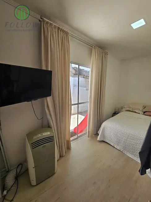 Foto 6 de Casa com 2 quartos à venda, 125m2 em Santa Maria, Osasco - SP