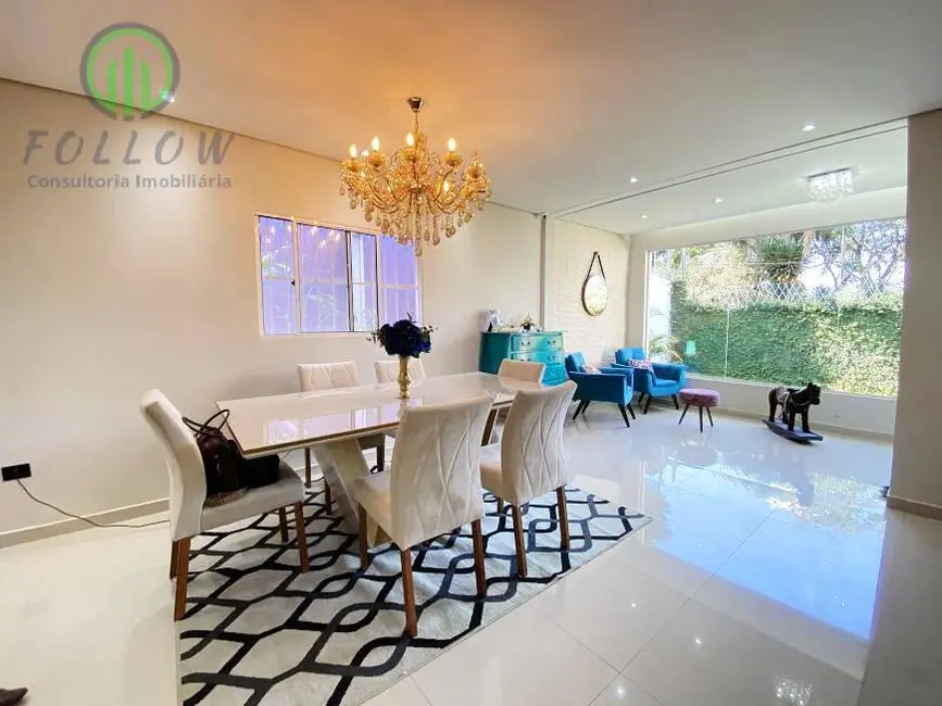 Foto 3 de Casa de Condomínio com 3 quartos à venda e para alugar, 380m2 em Colonial Village (Caucaia do Alto), Cotia - SP