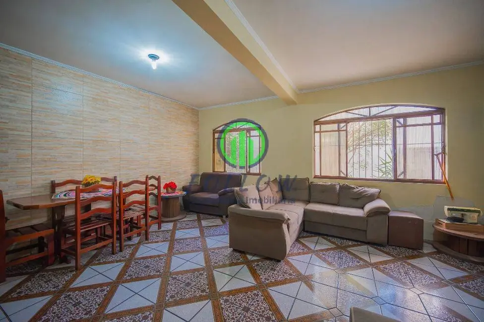 Casa com 5 quartos à venda, 234m2 em km 18, Osasco - SP - imagem 3 Foto 3 de Casa com 5 quartos à venda, 234m2 em km 18, Osasco - SP