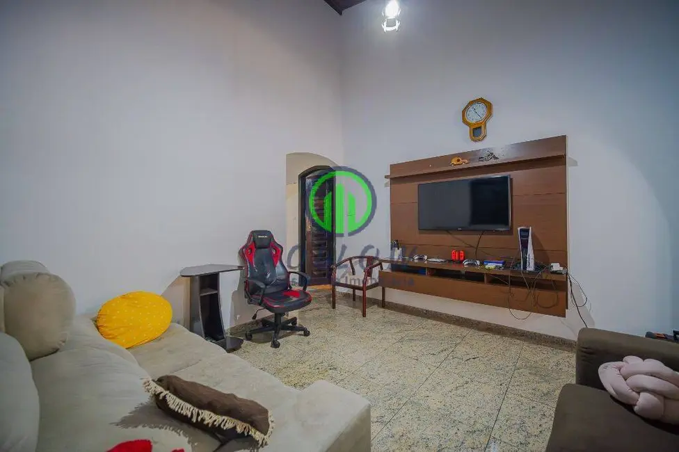 Foto 6 de Casa com 4 quartos à venda, 224m2 em Bela Vista, Osasco - SP