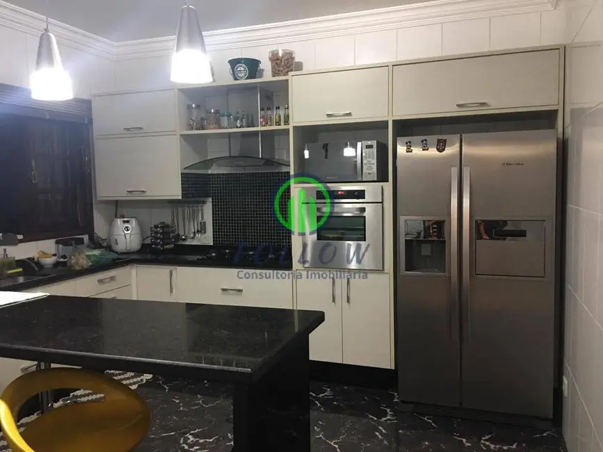 Casa com 3 quartos à venda, 200m2 em City Bussocaba, Osasco - SP - imagem 4 Foto 4 de Casa com 3 quartos à venda, 200m2 em City Bussocaba, Osasco - SP