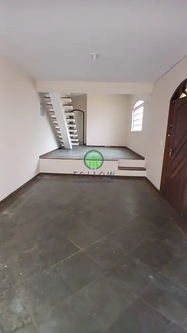 Foto 1 de Sobrado com 4 quartos à venda, 270m2 em Bela Vista, Osasco - SP