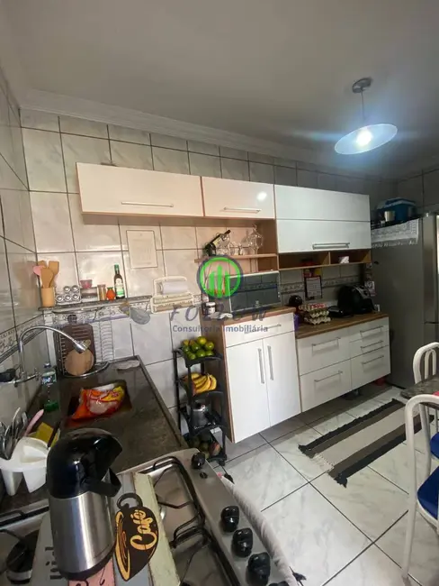 Casa com 2 quartos à venda, 50m2 em Padroeira, Osasco - SP - imagem 5 Foto 5 de Casa com 2 quartos à venda, 50m2 em Padroeira, Osasco - SP