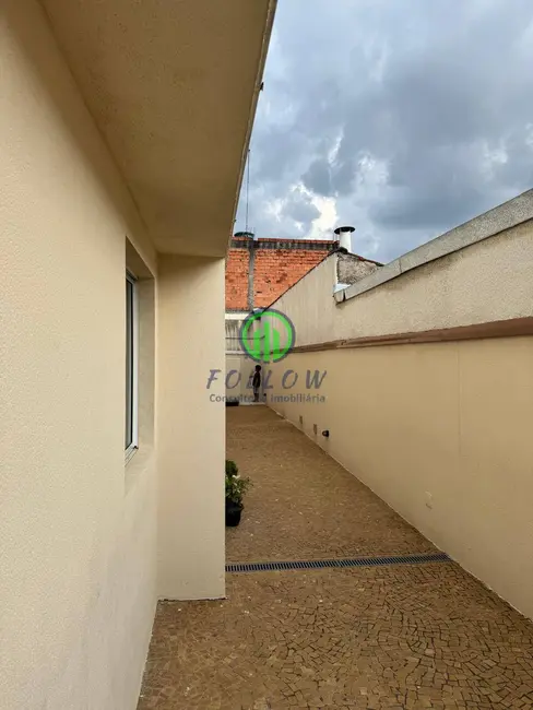 Foto 2 de Sobrado com 2 quartos para alugar, 72m2 em Quitaúna, Osasco - SP