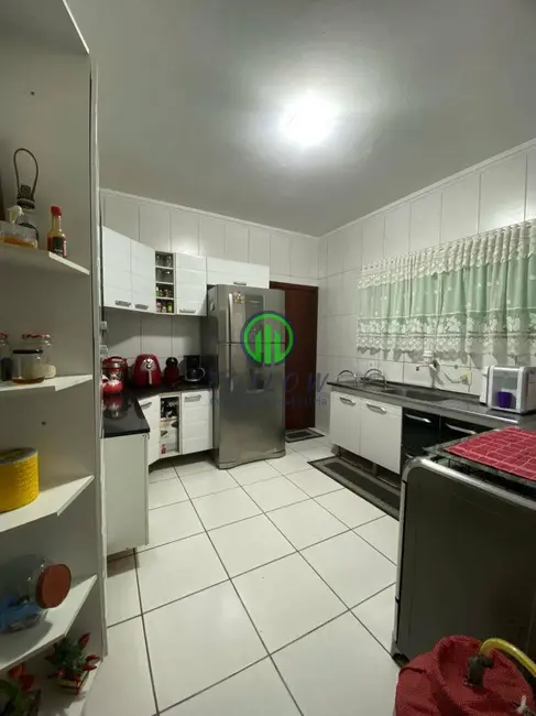 Foto 8 de Sobrado com 3 quartos à venda, 201m2 em Bela Vista, Osasco - SP