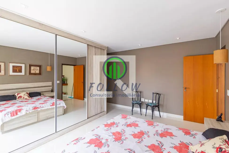 Sobrado com 3 quartos à venda, 250m2 em City Bussocaba, Osasco - SP - imagem 9 Foto 9 de Sobrado com 3 quartos à venda, 250m2 em City Bussocaba, Osasco - SP