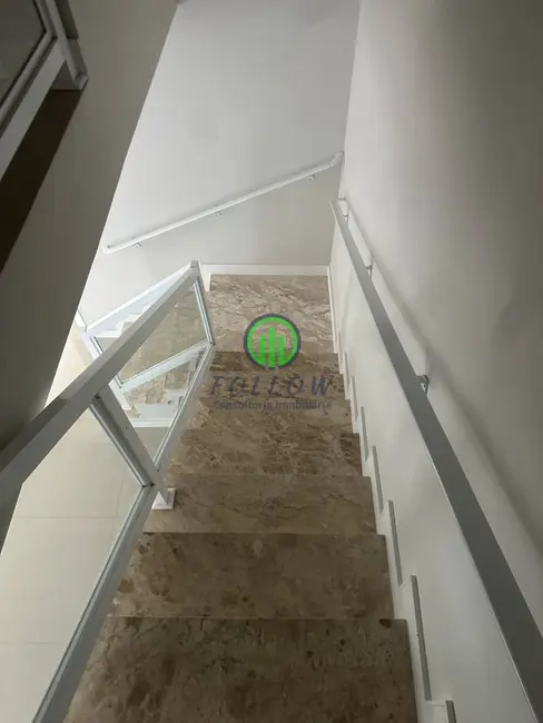 Sobrado com 3 quartos à venda, 250m2 em Bela Vista, Osasco - SP - imagem 9 Foto 9 de Sobrado com 3 quartos à venda, 250m2 em Bela Vista, Osasco - SP