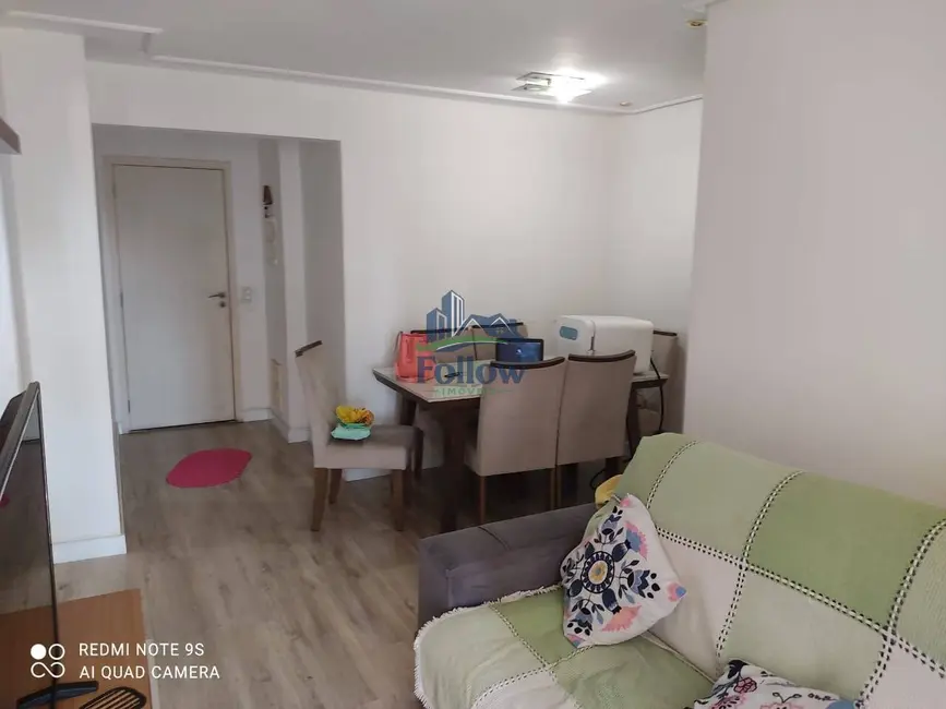 Apartamento com 3 quartos à venda, 73m2 em Jardim Tupanci, Barueri - SP - imagem 3 Foto 3 de Apartamento com 3 quartos à venda, 73m2 em Jardim Tupanci, Barueri - SP