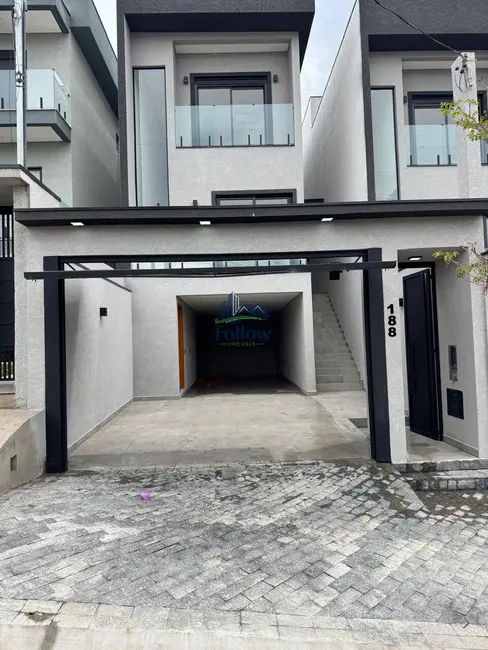 Foto 1 de Casa com 3 quartos à venda, 170m2 em Santana De Parnaiba - SP