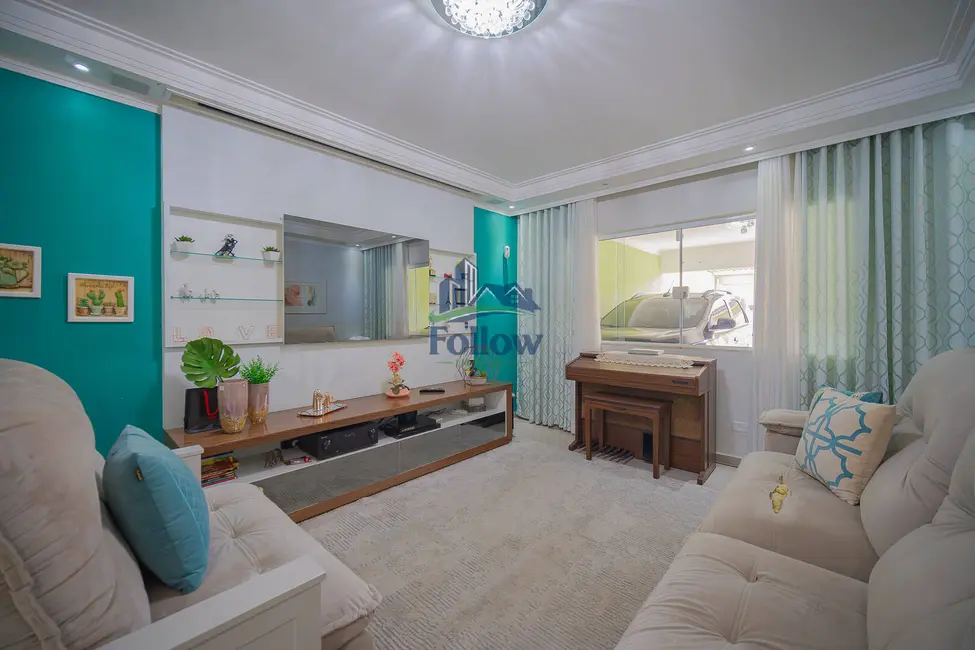 Foto 1 de Sobrado com 3 quartos à venda, 247m2 em Jardim das Flores, Osasco - SP