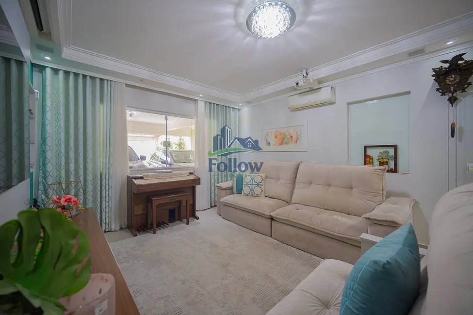 Foto 6 de Sobrado com 3 quartos à venda, 247m2 em Jardim das Flores, Osasco - SP